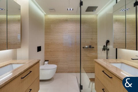 Διαμέρισμα σε THE FAIRWAYS σε The Views, Dubai, ΗΑΕ 2 υπνοδωμάτια, 130 τ.μ. Αρ. 671593 - φωτογραφία 15