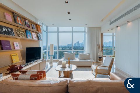 Διαμέρισμα σε THE FAIRWAYS σε The Views, Dubai, ΗΑΕ 2 υπνοδωμάτια, 130 τ.μ. Αρ. 671593 - φωτογραφία 2