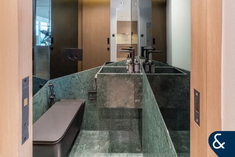 Διαμέρισμα σε THE FAIRWAYS σε The Views, Dubai, ΗΑΕ 2 υπνοδωμάτια, 130 τ.μ. Αρ. 671593 - φωτογραφία 10