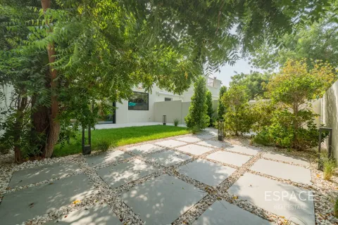 Villa à vendre à  The Springs, Dubai, EAU 2 chambres, 153 m2 № 678666 - photo 15