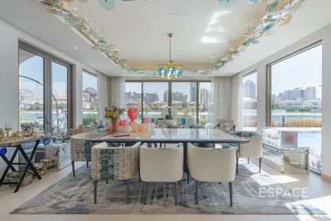 Palm Jumeirah、Dubai、UAE にあるヴィラ販売中 6ベッドルーム、650 m2、No678668 - 写真 7