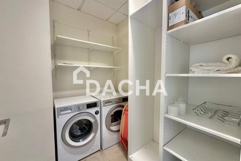 Apartment in Palm Jumeirah, Dubai, UAE 2 bedrooms, 138 sq.m. № 719168 - photo 12