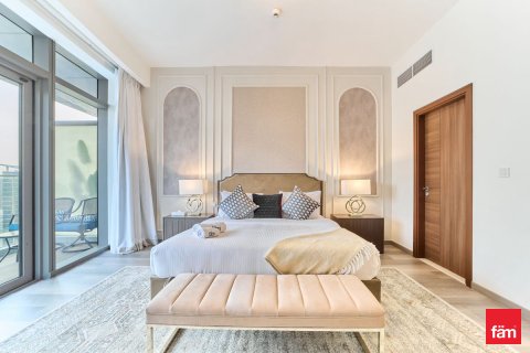 Apartment in Downtown Dubai (Downtown Burj Dubai), UAE 3 bedrooms, 176.1 sq.m. № 678452 - photo 11