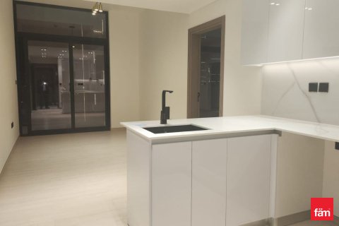 Пәтер Дубай, БАӘ-да 2 жатын бөлмелер, 95.9 м² № 678454 - фото 18