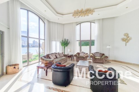 Vila v Palm Jumeirah, Dubai, SAE 4 ložnice, 677.54 m² Č.: 586879 - fotografie 6