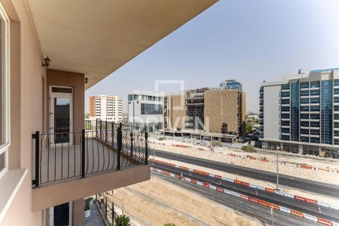 Apartament në Motor City, Dubai, Emiratet e Bashkuara Arabe 3 dhoma gjumi, 207.92 m2. № 746619 - Foto 13