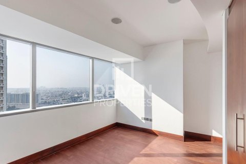 Apartament në World Trade Center, Dubai, Emiratet e Bashkuara Arabe 2 dhoma gjumi, 116.04 m2. № 746617 - Foto 7