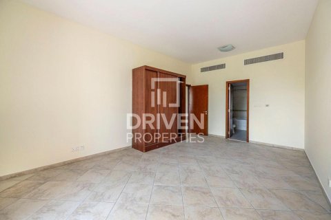 Byt v Motor City, Dubai, SAE 2 ložnice, 155.15 m² Č.: 746621 - fotografie 11