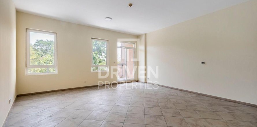 Byt v Motor City, Dubai, SAE 2 ložnice, 155.15 m² Č.: 746621