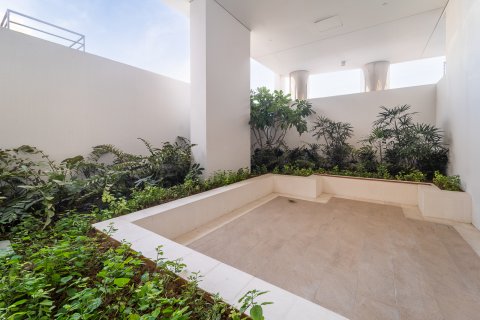 Appartement te koop in Jumeirah, Dubai, VAE 4 slaapkamers, 516 vr.m., nr 696049 - foto 28