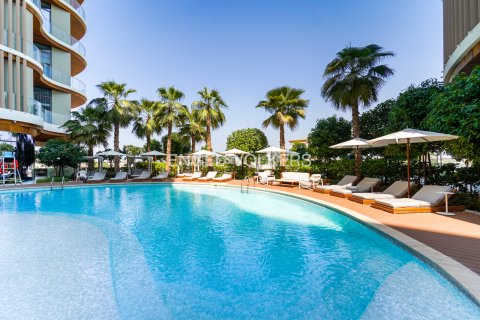 Appartement te koop in Jumeirah, Dubai, VAE 4 slaapkamers, 516 vr.m., nr 696049 - foto 29