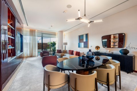 Appartement te koop in Jumeirah, Dubai, VAE 4 slaapkamers, 516 vr.m., nr 696049 - foto 9