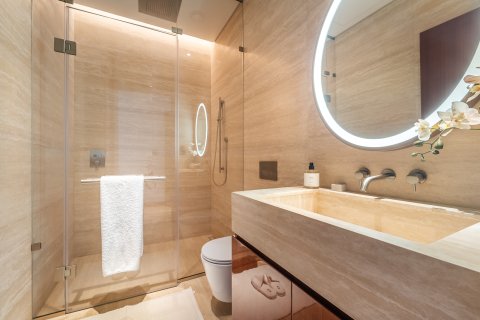 Appartement te koop in Jumeirah, Dubai, VAE 4 slaapkamers, 516 vr.m., nr 696049 - foto 25