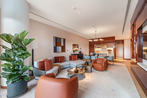 Appartement te koop in Jumeirah, Dubai, VAE 4 slaapkamers, 516 vr.m., nr 696049 - foto 11