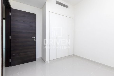Dubai, UAE의 판매용 타운하우스 침실 3개, 112.23제곱미터 번호 754030 - 사진 4