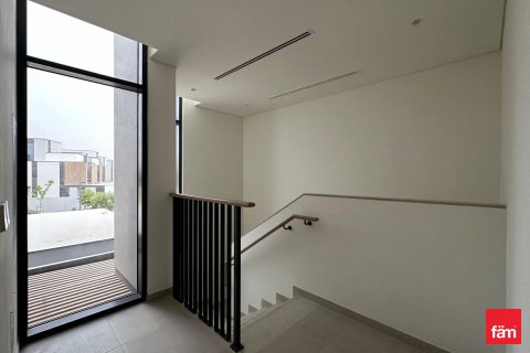 Dubai, UAE의 판매용 빌라 침실 3개, 175.1제곱미터 번호 655676 - 사진 13