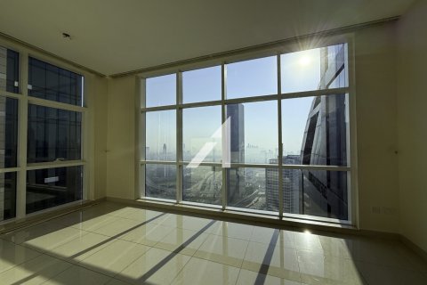 Apartment til leje i Dubai, UAE 3 soveværelser, 244.1 kvm № 658486 - foto 3