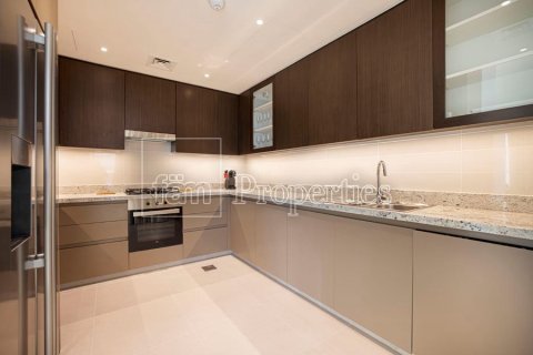 Appartement te huur in Downtown Dubai (Downtown Burj Dubai), Dubai, VAE 2 slaapkamers, 148 vr.m., nr 646790 - foto 16