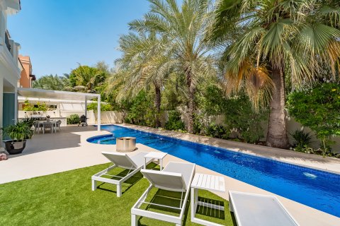 Willa na sprzedaż w Dubai Sports City, Dubai, ZEA 5 sypialnie, 448 mkw., nr 705388 - zdjęcie 30