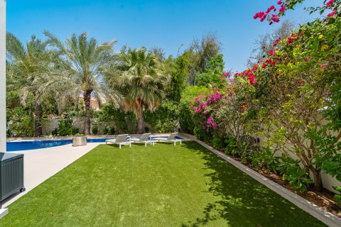 Willa na sprzedaż w Dubai Sports City, Dubai, ZEA 5 sypialnie, 448 mkw., nr 705388 - zdjęcie 28