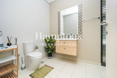 Casa urbana para arrendamento em DAMAC Hills (Akoya by DAMAC), Dubai, EAU 3 quartos, 252.88196600 m2 № 705451 - foto 2