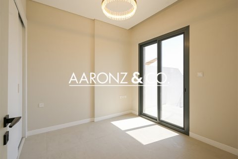 Apartmen di Rukan, Dubai, UAE 3 bilik tidur, 131 meter persegi № 694637 - foto 5