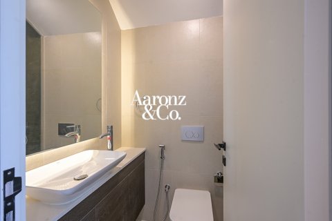 Apartment sa Rukan, Dubai, UAE 3 silid-tulugan, 131 sq.m. № 694637 - larawan 15