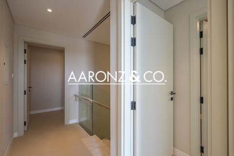 Apartmán v Rukan, Dubai, SAE 3 spálne, 131 m2 č. 694637 - Fotografia 11