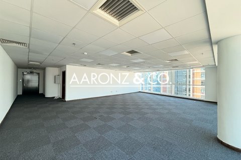 Oficina en alquiler en Business Bay, Dubai, EAU 105 m2 № 694633 - foto 2