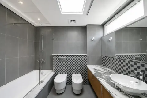 Müüa villa asukohaga Jumeirah Park, Dubai, AÜE: 4 magamistoaga, 455 m² Nr 738005 - pilt 7