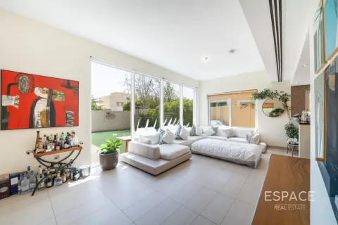 Müüa villa asukohaga Jumeirah Park, Dubai, AÜE: 4 magamistoaga, 455 m² Nr 738005 - pilt 4