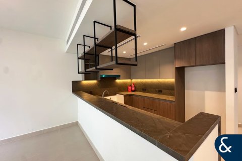 Villa till försäljning i Tilal Al Ghaf, Dubai, UAE 3 sovrum, 201 kvm Nr. 666950 - fotografi 4