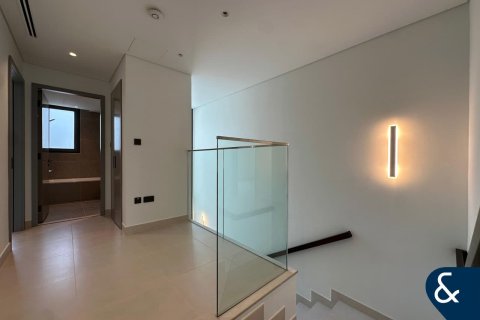 Villa till försäljning i Tilal Al Ghaf, Dubai, UAE 3 sovrum, 201 kvm Nr. 666950 - fotografi 11