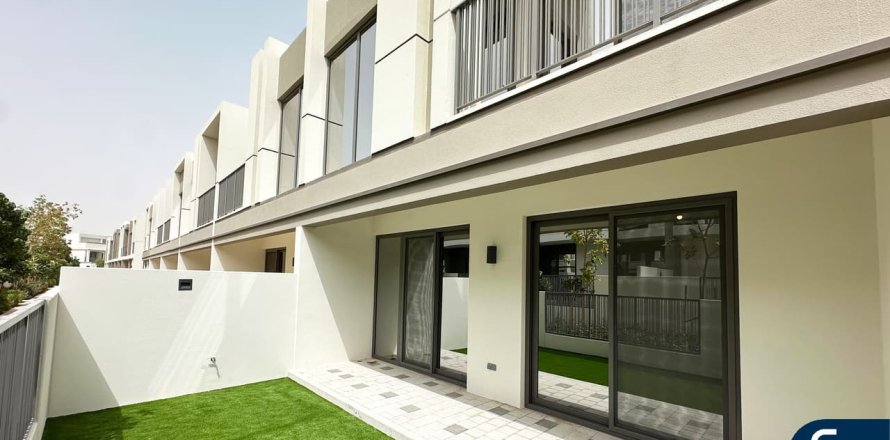 Villa i Tilal Al Ghaf, Dubai, UAE 3 sovrum, 201 kvm Nr. 666950