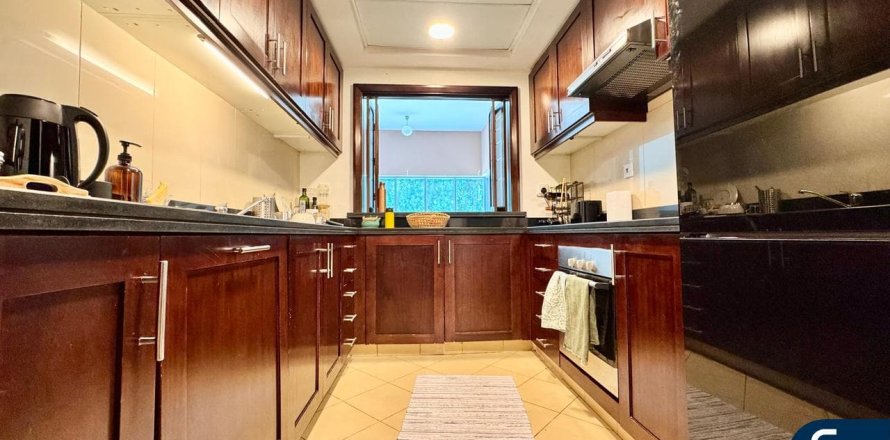 Wohnung in The Views, Dubai, VAE: 1 Schlafzimmer, 124 m2 Nr. 666951