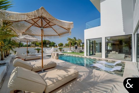 Villa Jumeirah Golf Estates, Dubaijā, AAE 5 istabas, 718 m2 Nr. 688702 - attēls 11