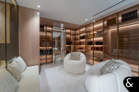 Villa Jumeirah Golf Estates, Dubaijā, AAE 5 istabas, 718 m2 Nr. 688702 - attēls 23