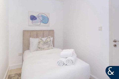 Apartament do wynajęcia w Jumeirah Beach Residence, Dubai, ZEA 3 sypialnie, 179 mkw., nr 688803 - zdjęcie 13