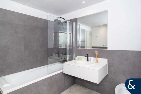 Apartament do wynajęcia w Jumeirah Beach Residence, Dubai, ZEA 3 sypialnie, 179 mkw., nr 688803 - zdjęcie 12