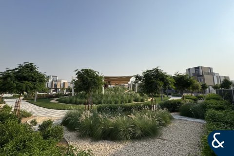 וילה למכירה ב Mudon, Dubai, איחוד האמירויות  4 חדרי שינה, 460 מ"ר, מספר 688591 - תמונה 17