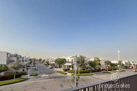 Vila u gradu Tilal Al Ghaf, Dubai, UAE 3 spavaće sobe, 202 m2 Br. 688488 - Slika 18