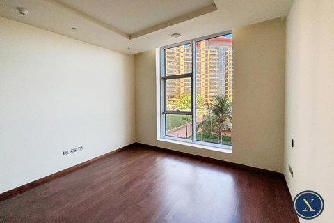 Apartament de închiriat în Palm Jumeirah, Dubai, EAU 3 dormitoare, 213 mp.  №628309 - poză 3