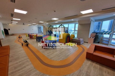 Apartament de închiriat în Jumeirah Lake Towers, Dubai, EAU 1 dormitor, 93 mp.  №593762 - poză 18