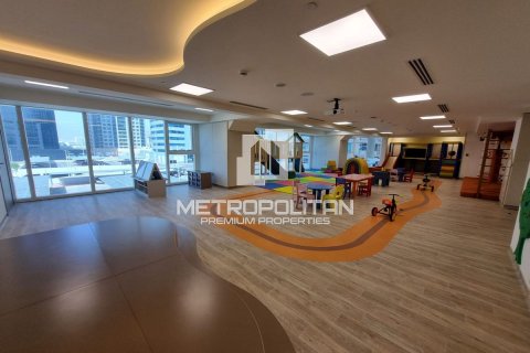 Apartament de închiriat în Jumeirah Lake Towers, Dubai, EAU 1 dormitor, 93 mp.  №593762 - poză 17