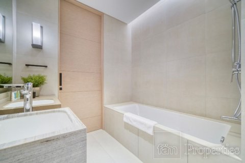 Διαμέρισμα σε Dubai, ΗΑΕ 2 υπνοδωμάτια, 136.8 τ.μ. Αρ. 645800 - φωτογραφία 12