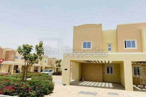 Shtëpi në qytet në Dubai, Emiratet e Bashkuara Arabe 4 dhoma gjumi, 248 m2. № 645805 - Foto 16