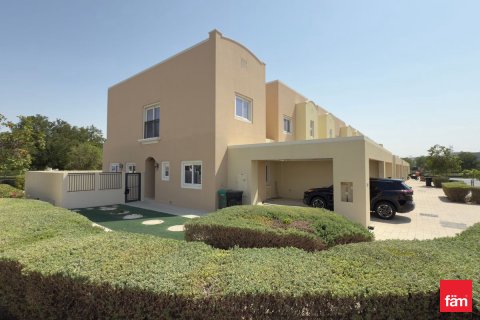 Shtëpi në qytet në Dubai, Emiratet e Bashkuara Arabe 4 dhoma gjumi, 248 m2. № 645805 - Foto 11