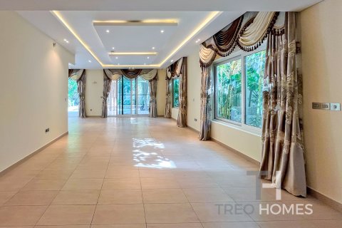 Vilă de închiriat în Jumeirah Park, Dubai, EAU 4 dormitoare, 386 mp.  №590257 - poză 16