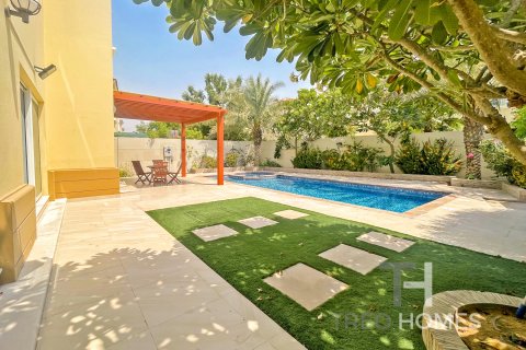 Villa para arrendamento em Jumeirah Park, Dubai, EAU 4 quartos, 314 m2 № 590260 - foto 4