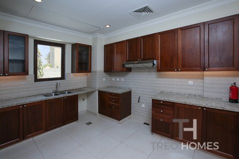 Vila v Arabian Ranches 2, Dubai, SAE 5 ložnice, 324 m² Č.: 590262 - fotografie 4